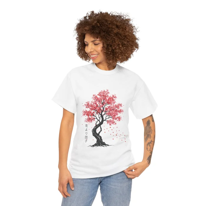 T-shirt z nadrukiem Sakura Tree